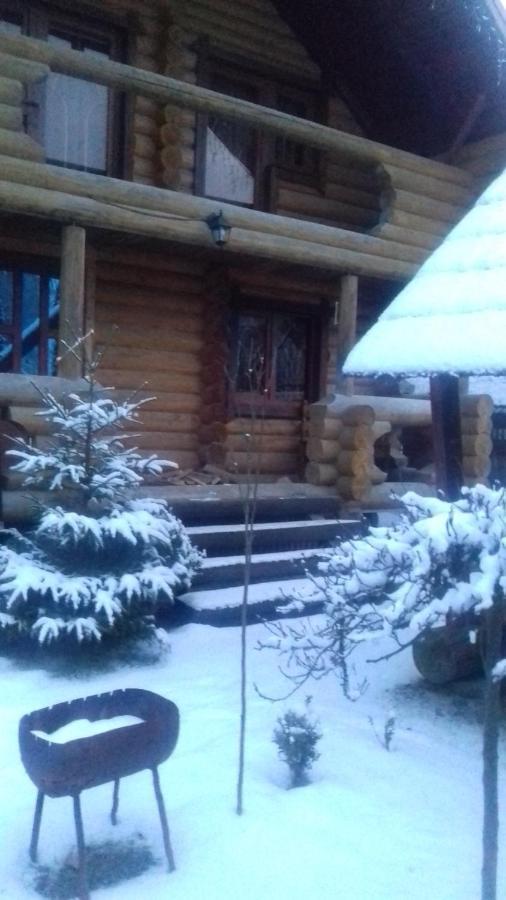 Затишний Будиночок Bukovets 外观 照片