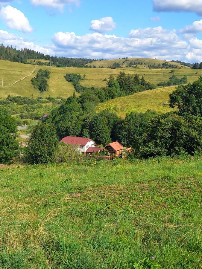 Затишний Будиночок Bukovets 外观 照片
